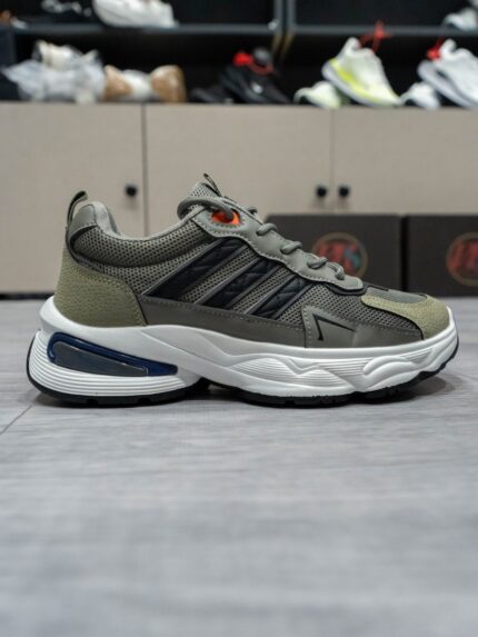 Sneakers - Adidas