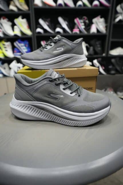 Sneakers - Skechers